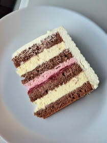 Obrazek 2 dla: WIELKANOCNY TORT BISZKOPTOWY ADWOKATMALINA 160 zł/kg